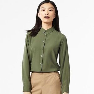 Uniqlo Rayon long sleeve button down blouse